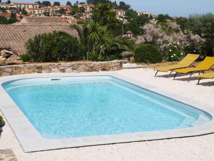 belcanto piscine coques polyester fond incline